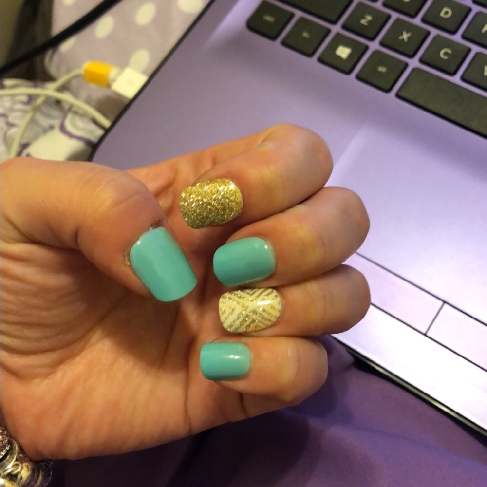 Meet your Posher, Lisa